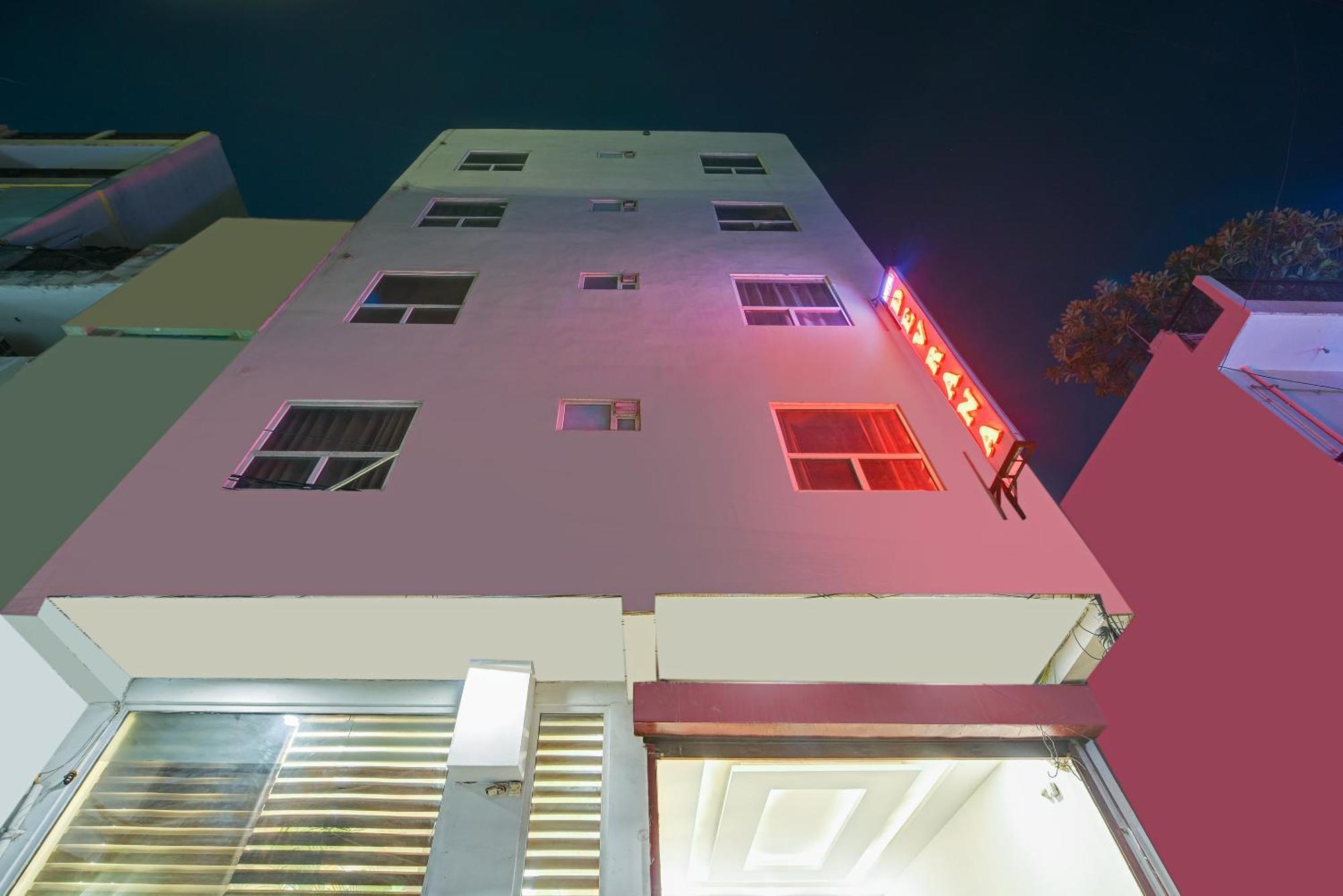 Airport Devrana Hotel New Delhi